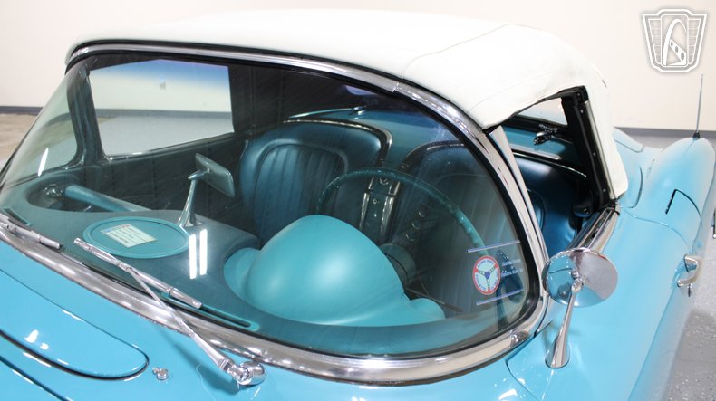 1960 Chevrolet Corvette 143