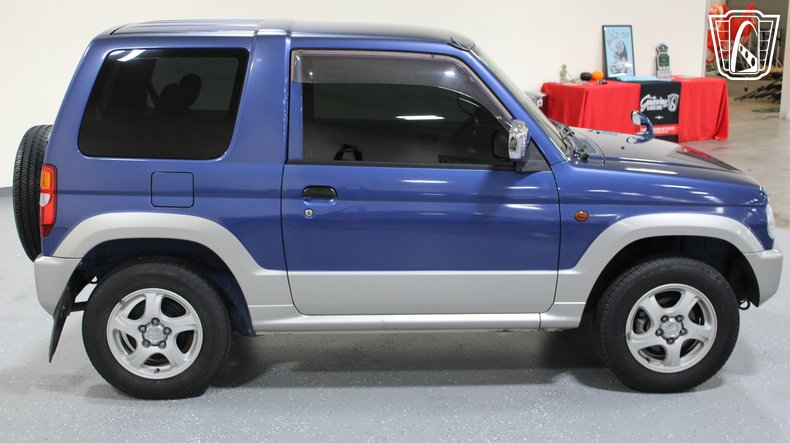 1999 Mitsubishi Pajero Mini 34