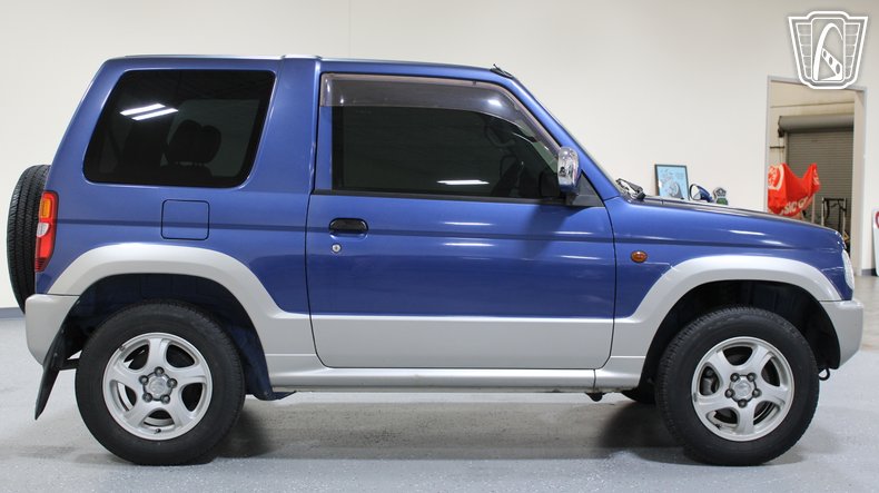 1999 Mitsubishi Pajero Mini 6