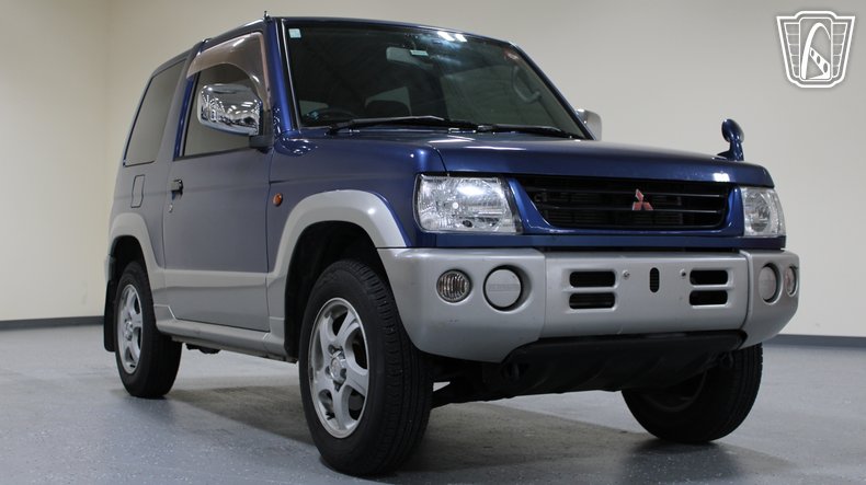 1999 Mitsubishi Pajero Mini 2