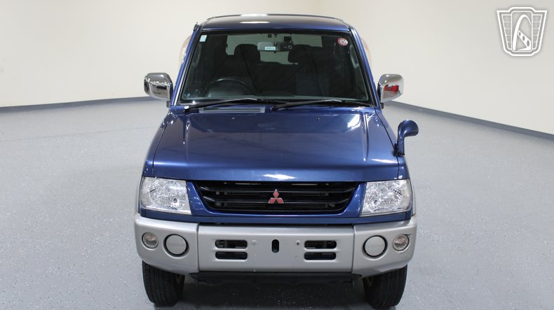 1999 Mitsubishi Pajero Mini 38