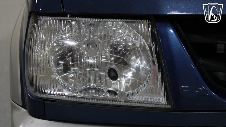1999 Mitsubishi Pajero Mini 8