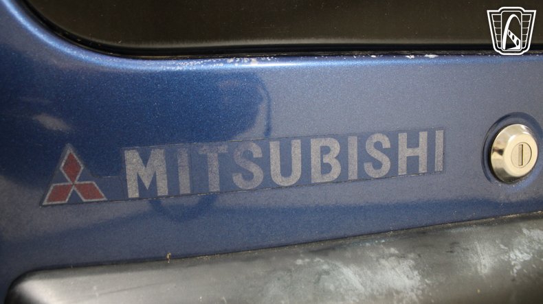 1999 Mitsubishi Pajero Mini 46