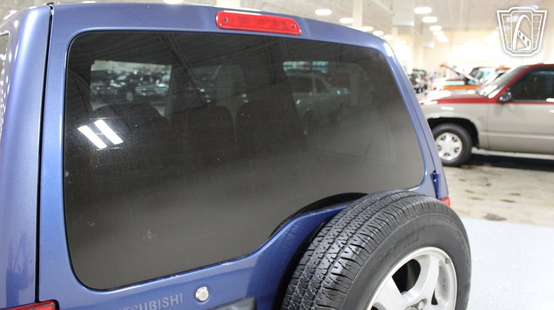 1999 Mitsubishi Pajero Mini 54