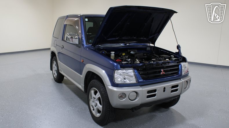 1999 Mitsubishi Pajero Mini 16