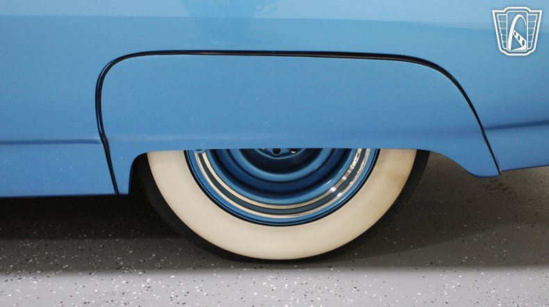 1961 Ford Thunderbird 69