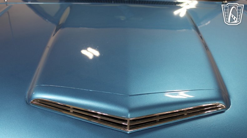 1961 Ford Thunderbird 85