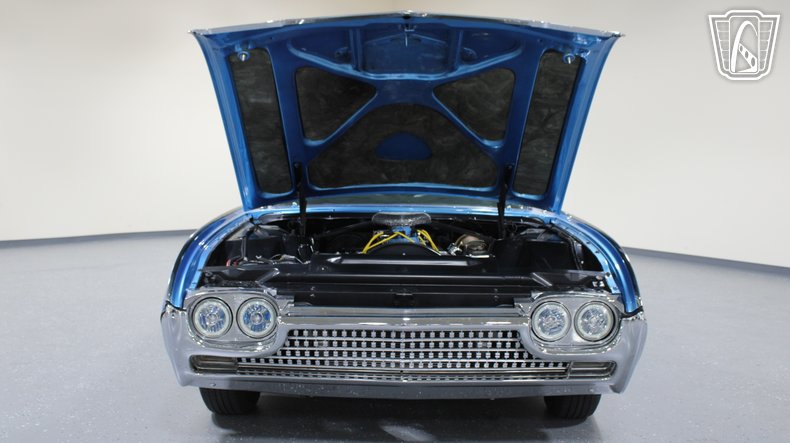 1961 Ford Thunderbird 107