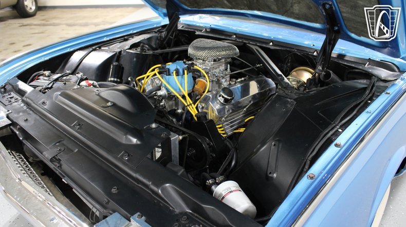 1961 Ford Thunderbird 109