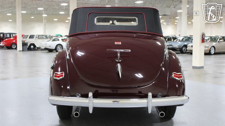 1940 Ford Super Deluxe 5
