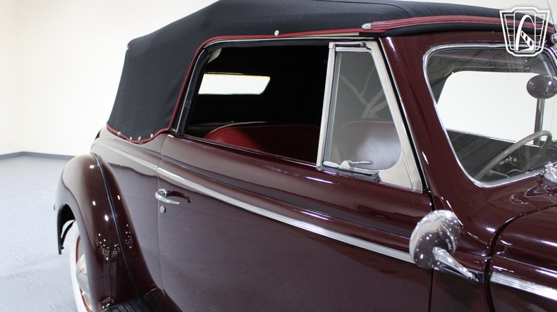1940 Ford Super Deluxe 56