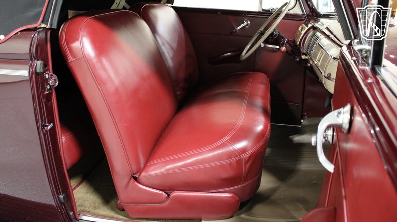 1940 Ford Super Deluxe 114