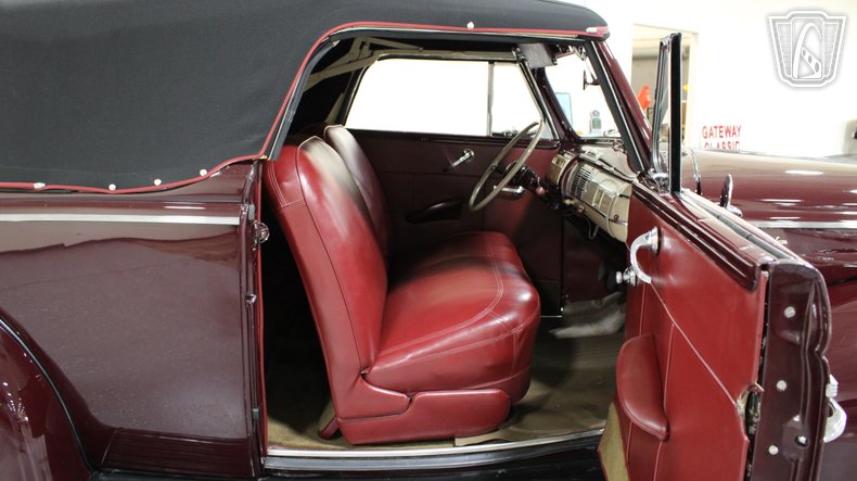1940 Ford Super Deluxe 113