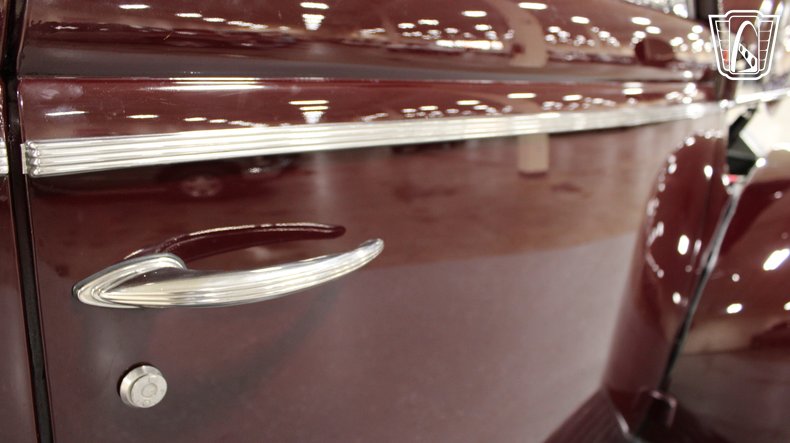 1940 Ford Super Deluxe 50