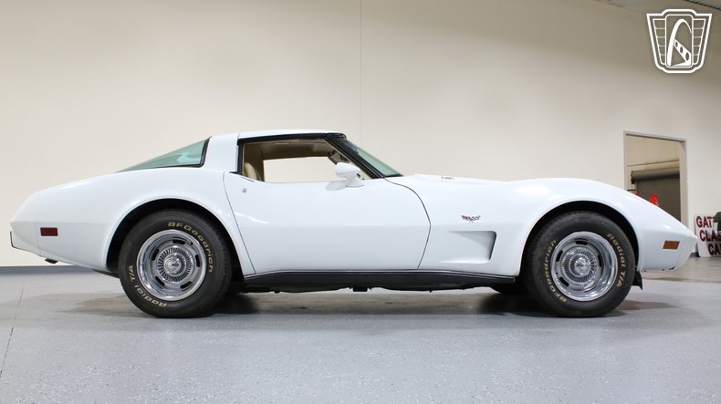 1979 Chevrolet Corvette 36