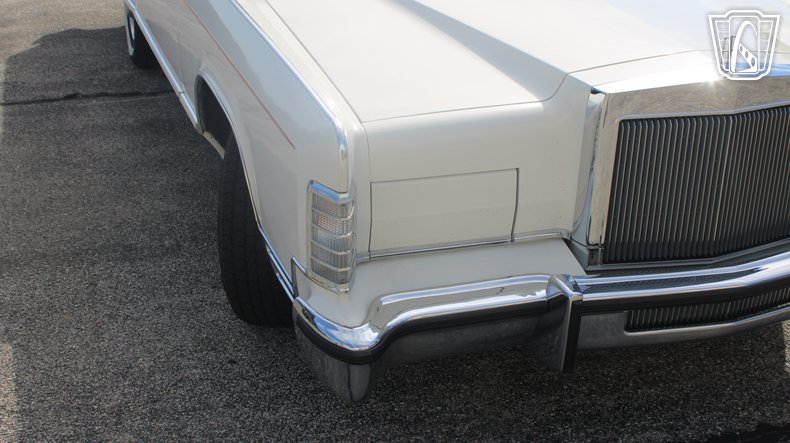 1979 Lincoln Continental 39