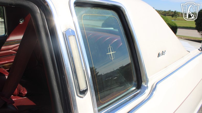 1979 Lincoln Continental 99
