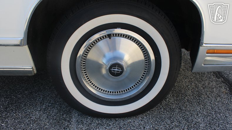 1979 Lincoln Continental 111