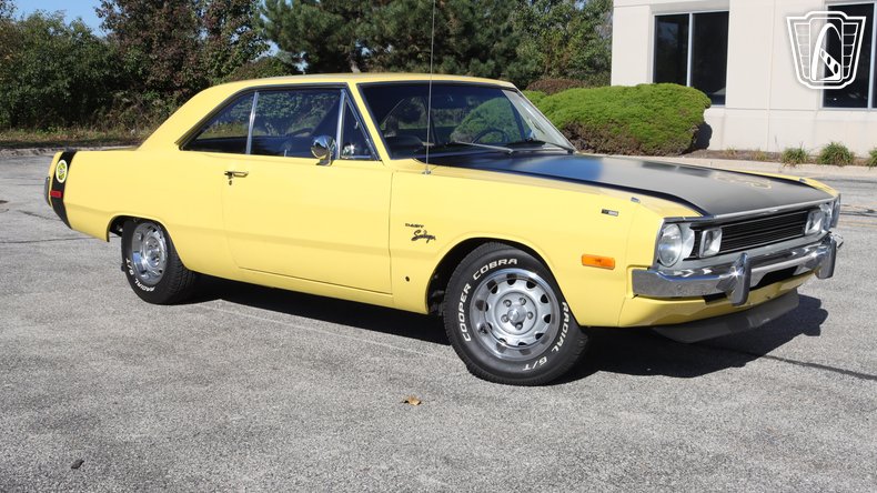 1972 Dodge Dart Swinger 3