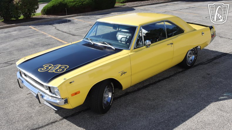 1972 Dodge Dart Swinger 13