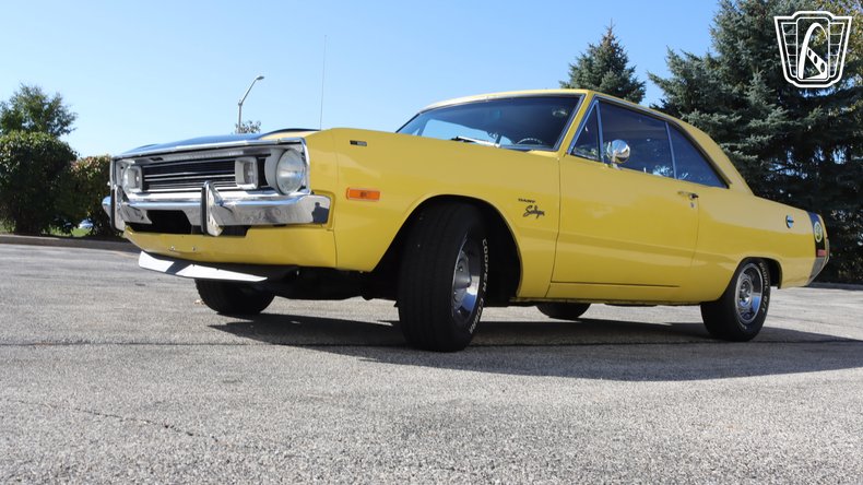1972 Dodge Dart Swinger 11