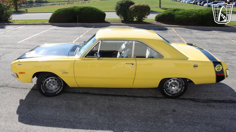 1972 Dodge Dart Swinger 16