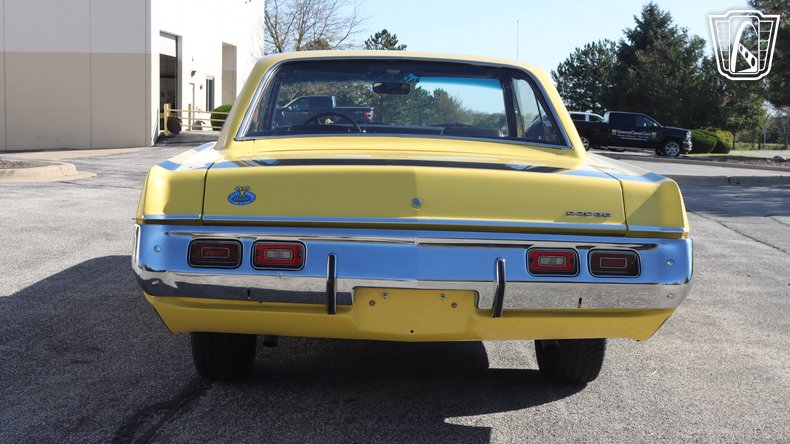 1972 Dodge Dart Swinger 6
