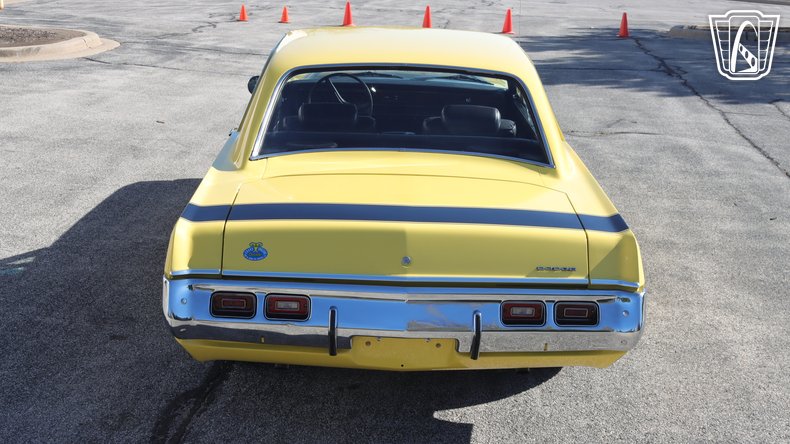 1972 Dodge Dart Swinger 19