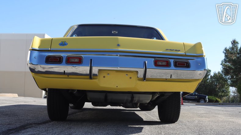 1972 Dodge Dart Swinger 20