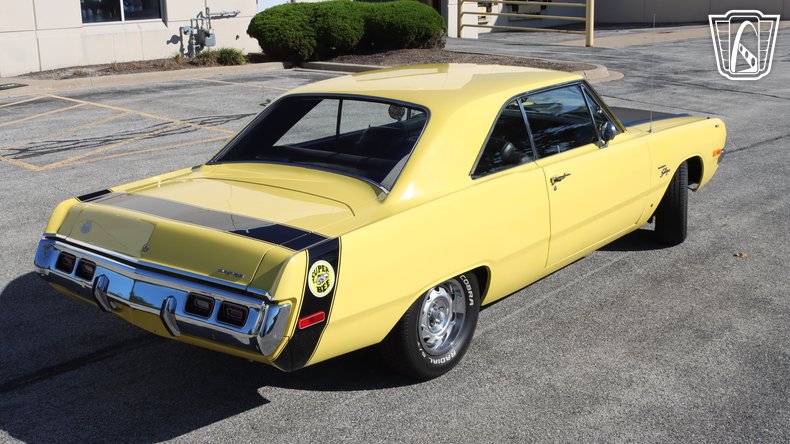 1972 Dodge Dart Swinger 21