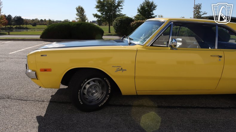 1972 Dodge Dart Swinger 31