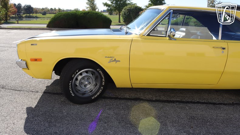 1972 Dodge Dart Swinger 32