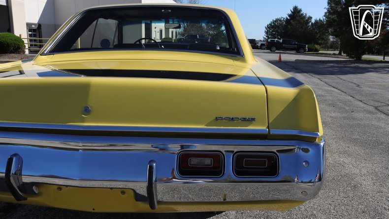 1972 Dodge Dart Swinger 37