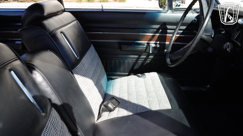 1972 Dodge Dart Swinger 62
