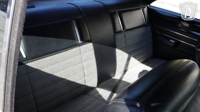 1972 Dodge Dart Swinger 61