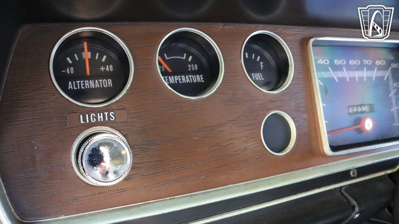 1972 Dodge Dart Swinger 75