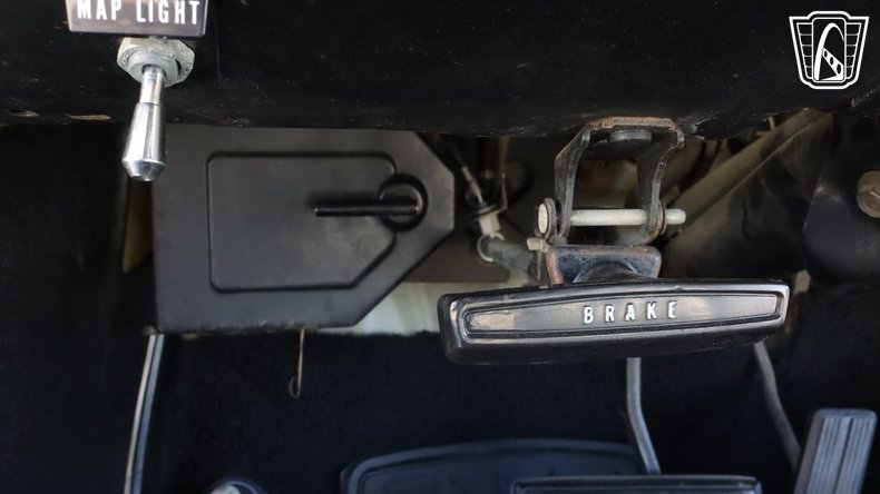 1972 Dodge Dart Swinger 80