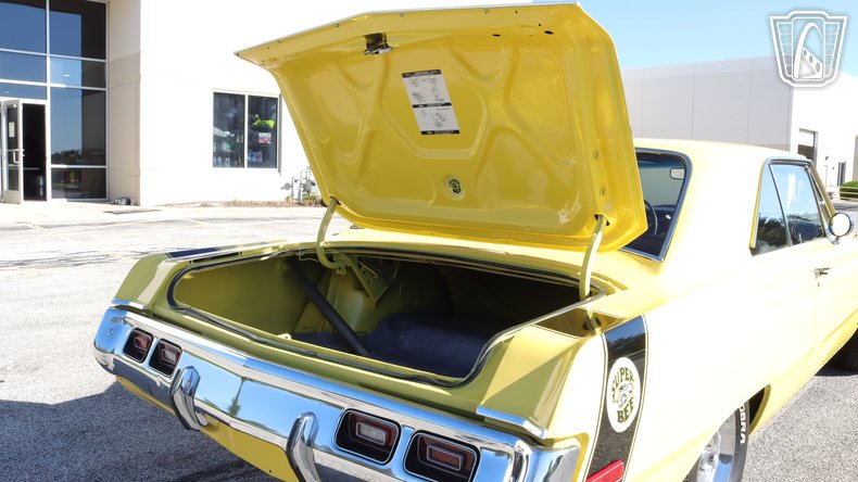 1972 Dodge Dart Swinger 115