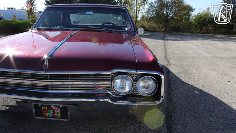 1965 Oldsmobile 442 37