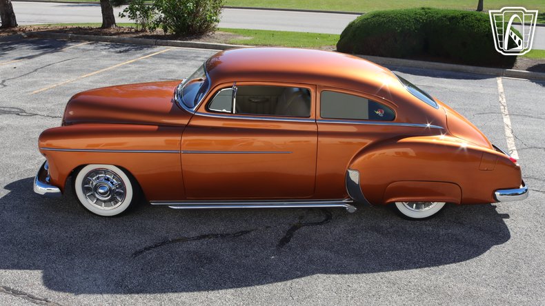 1950 Chevrolet Custom 12