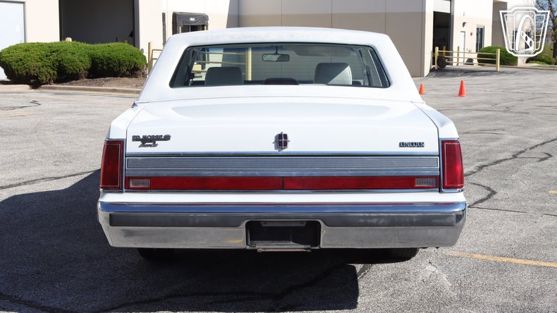 1989 Lincoln Town Car 5