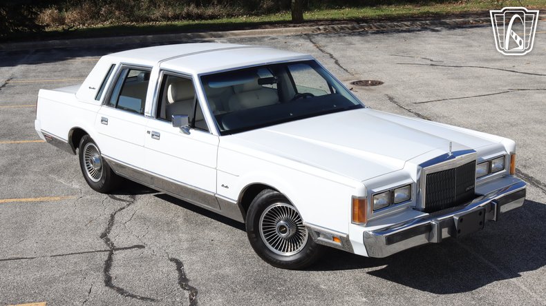1989 Lincoln Town Car 27
