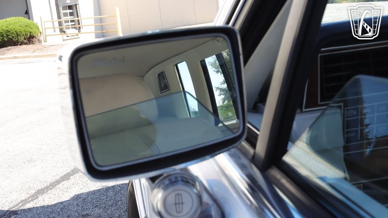 1989 Lincoln Town Car 55