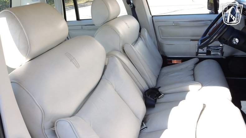 1989 Lincoln Town Car 100