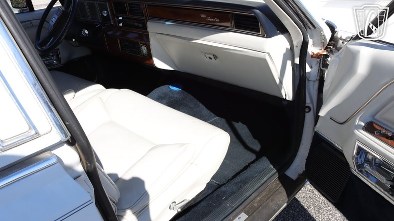 1989 Lincoln Town Car 98