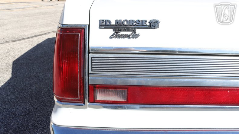 1989 Lincoln Town Car 132