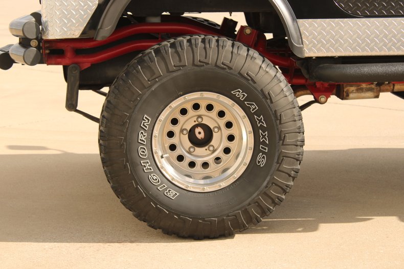 1979 Jeep CJ7 32