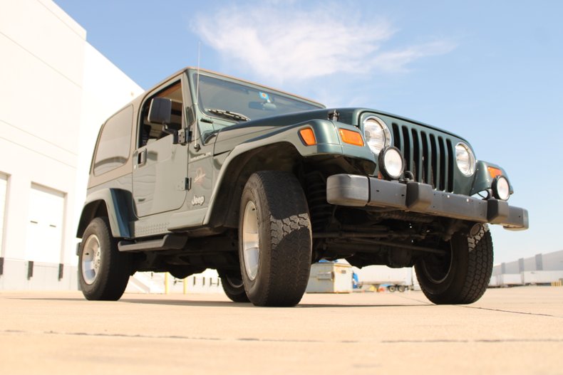 2002 Jeep Wrangler 22