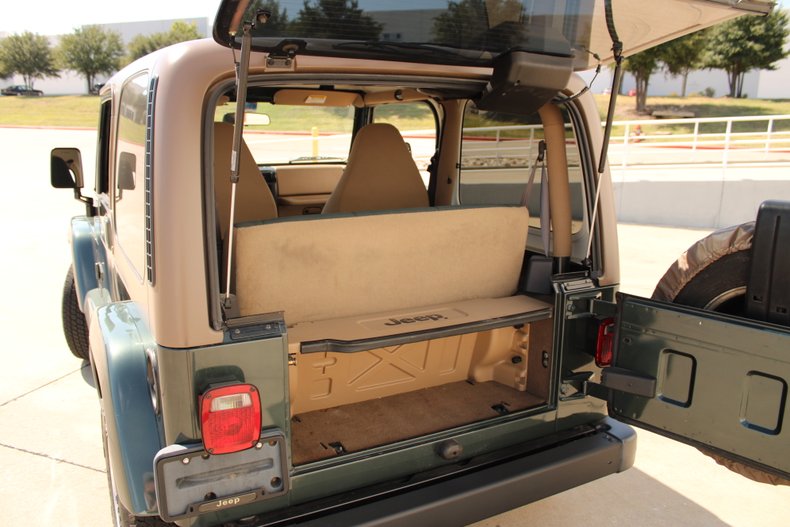 2002 Jeep Wrangler 82