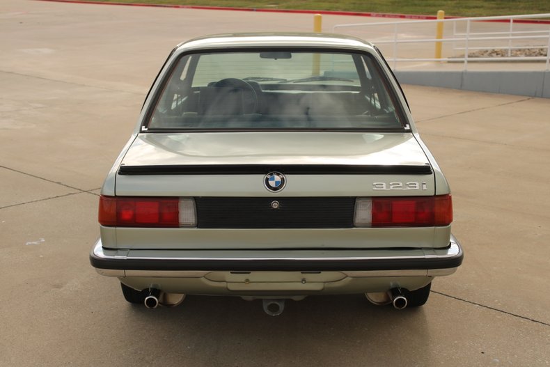 1983 BMW 323i 11